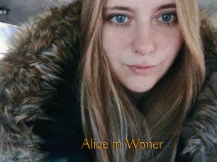 Alice_in_Woner