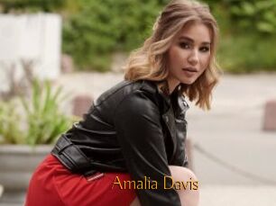 Amalia_Davis