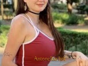 Antonellaa_hot