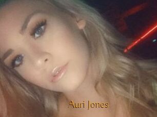 Auri_Jones