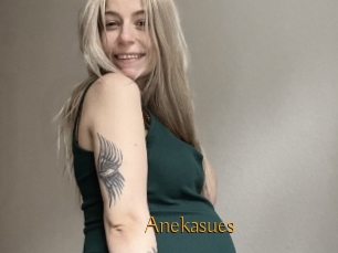 Anekasues