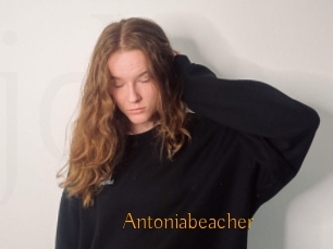Antoniabeacher