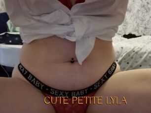 CUTE_PETITE_LYLA
