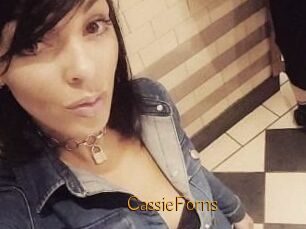 Cassie_Forns