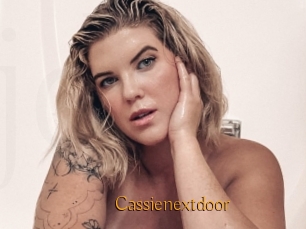 Cassienextdoor