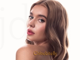 Chloebitelly