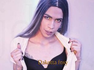 Dakotta_foxy