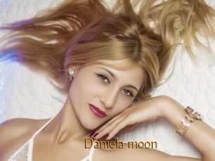 Daniela_moon