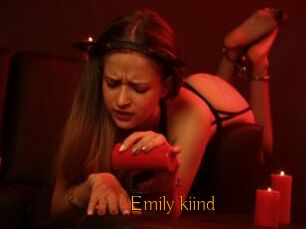 Emily_kiind