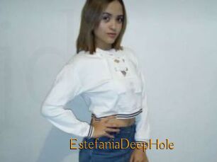 EstefaniaDeepHole