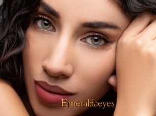 Emeraldaeyes