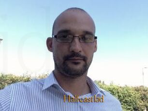 Halfcastlad