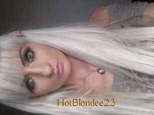 HotBlondee23