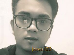 James_123