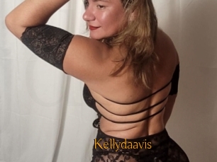 Kellydaavis