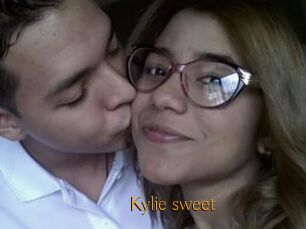 Kylie_sweet