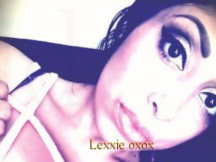 Lexxie_oxox