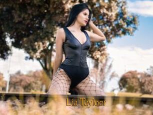 Lia_Tayloor
