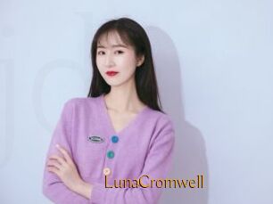 LunaCromwell