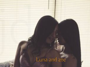 Luna_and_zoe
