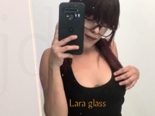 Lara_glass
