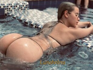 Lunaholms