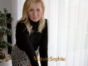 MatureSophiie