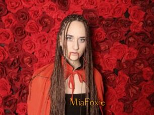 MiaFoxie