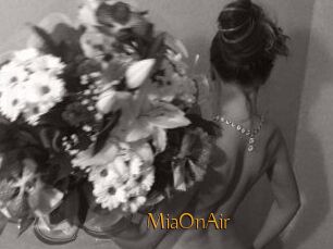 MiaOnAir