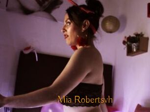 Mia_Robertsvh