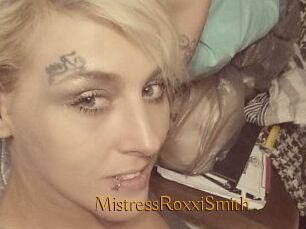 MistressRoxxiSmith