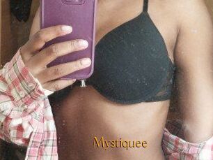 Mystiquee