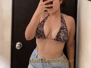 Maahckeenzysiiilver