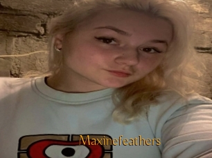 Maxinefeathers