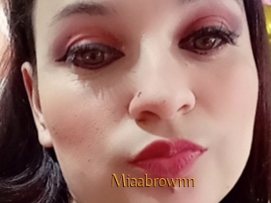 Miaabrownn