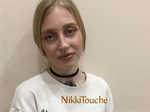 NikkiTouche