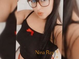 Nina_Rey