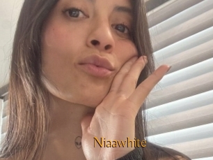 Niaawhite