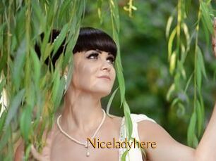 Niceladyhere