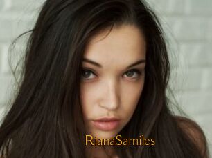 RianaSamiles