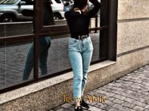 Teeny_Molly