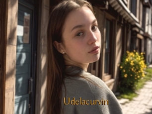 Udelacurvin