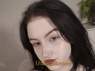 Udelegallamore