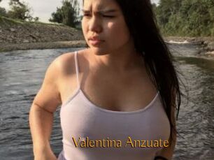 Valentina_Anzuate