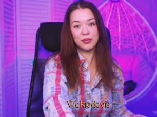 Vickiedevis
