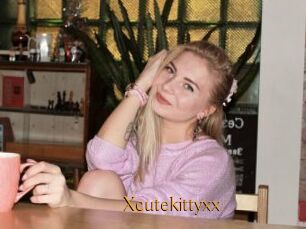 Xcutekittyxx