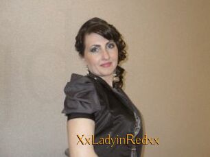 XxLadyinRedxx
