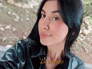 Zia_cooper